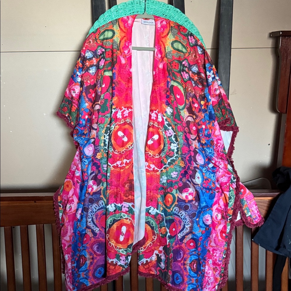 MISSLOOK Floral Kimono with Pink and Green Accents